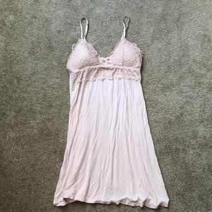 Small Daisy Fuentes Night Gown